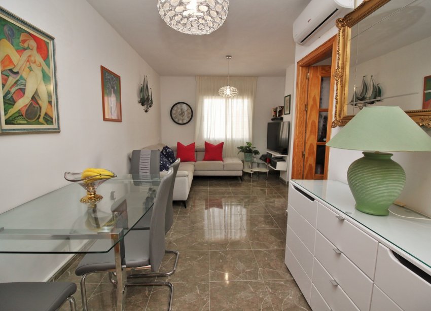 Resale - Apartment - Torrevieja