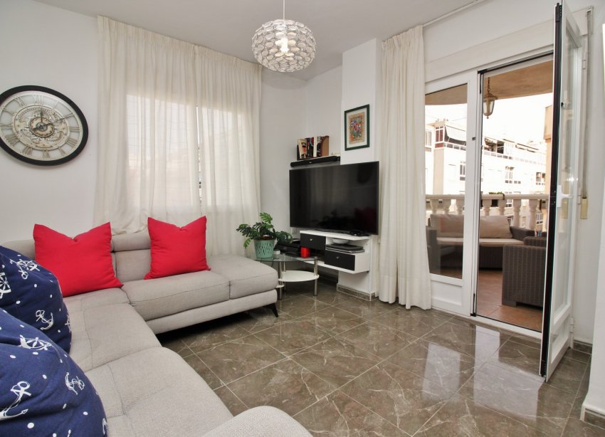 Resale - Apartment - Torrevieja