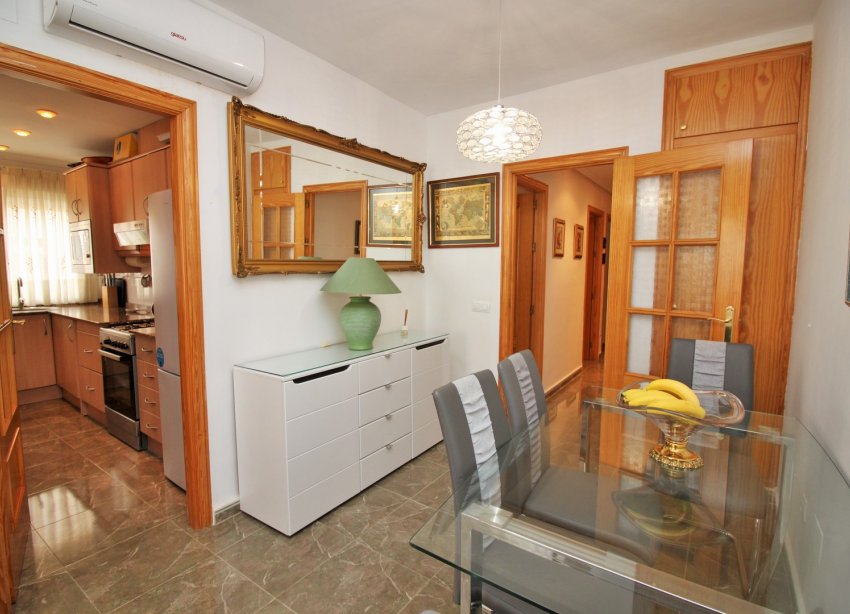 Resale - Apartment - Torrevieja