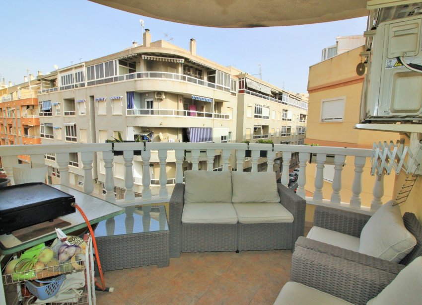 Resale - Apartment - Torrevieja