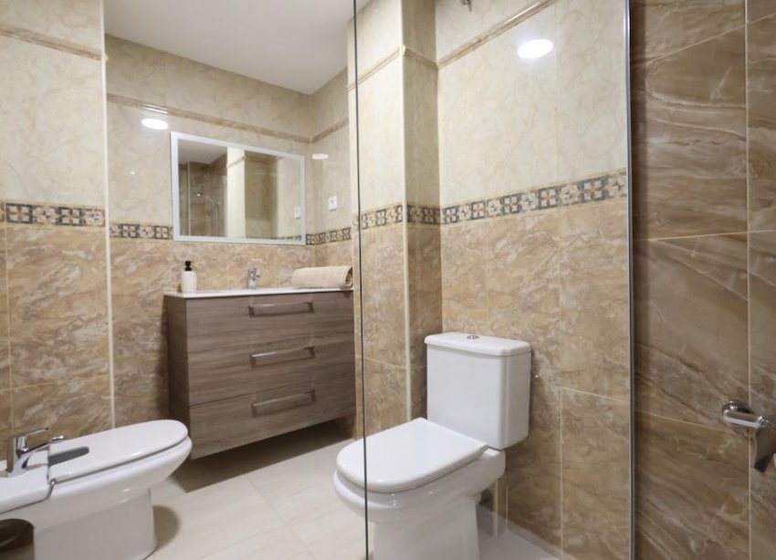 Resale - Apartment - Torrevieja