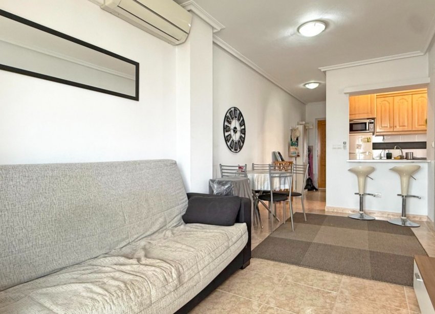 Resale - Apartment - Torrevieja
