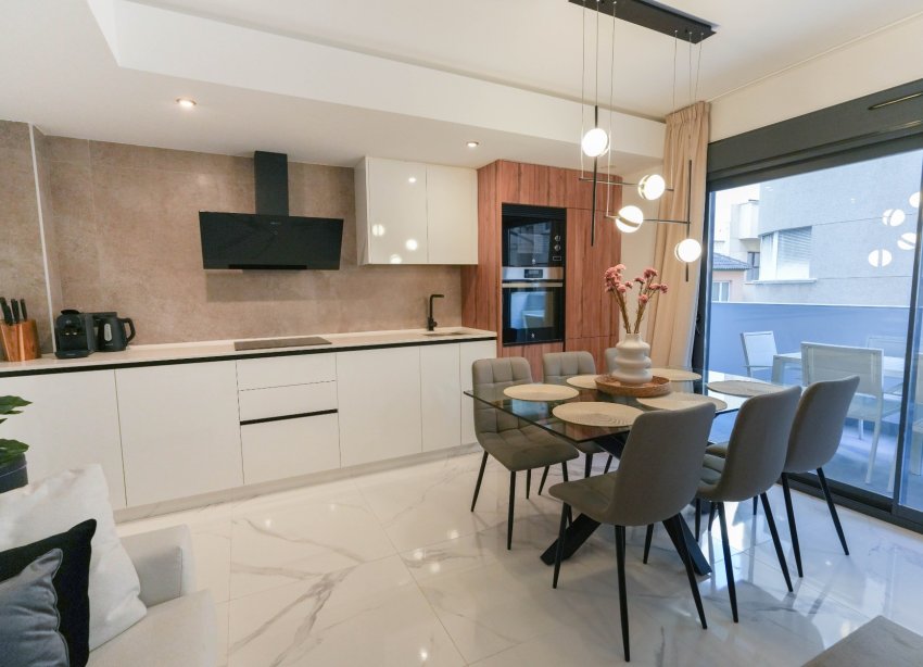 Resale - Apartment - Torrevieja