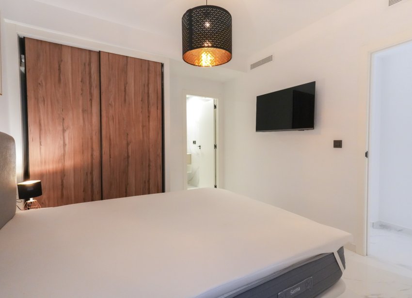 Resale - Apartment - Torrevieja