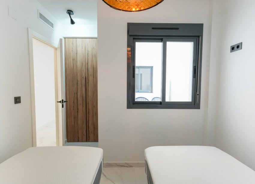 Resale - Apartment - Torrevieja