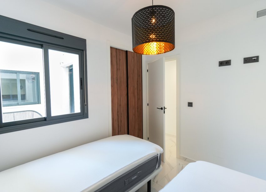 Resale - Apartment - Torrevieja