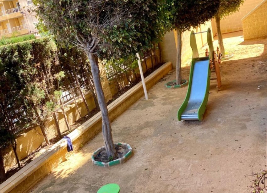 Resale - Apartment - Torrevieja