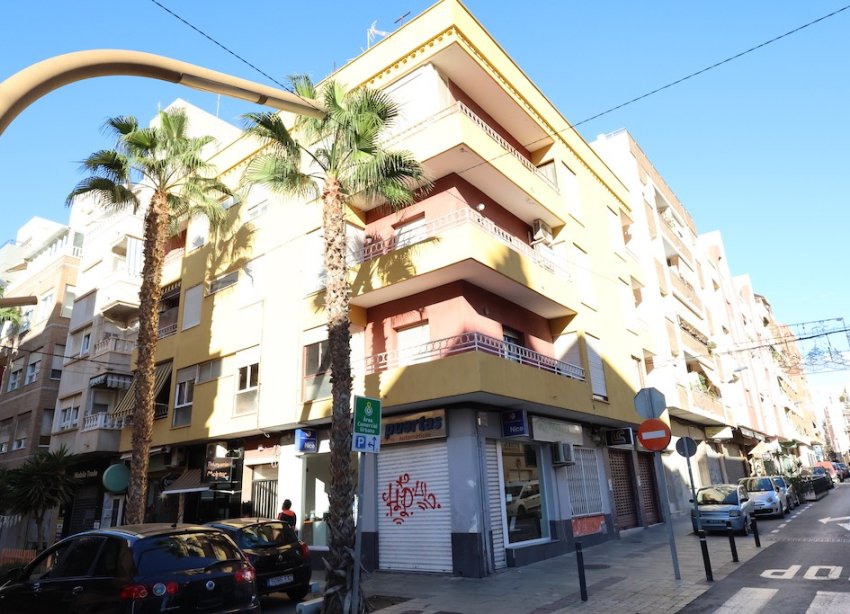 Resale - Apartment - Torrevieja