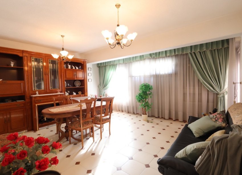 Resale - Apartment - Torrevieja