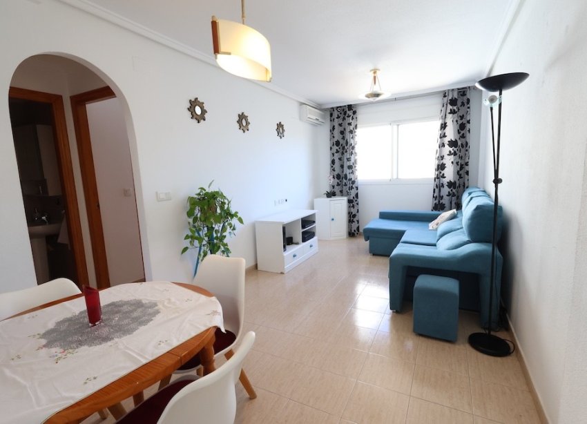 Resale - Apartment - Torrevieja