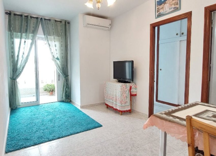 Resale - Apartment - Torrevieja