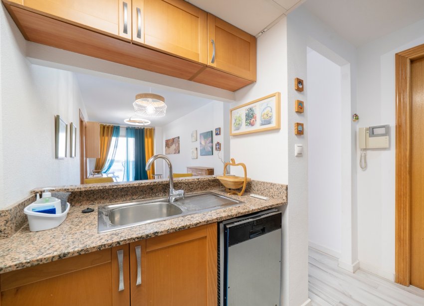 Resale - Apartment - Torrevieja