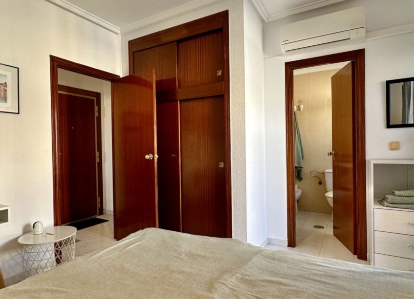 Resale - Apartment - Torrevieja