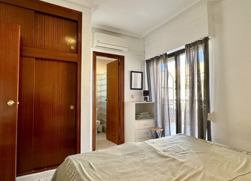 Resale - Apartment - Torrevieja