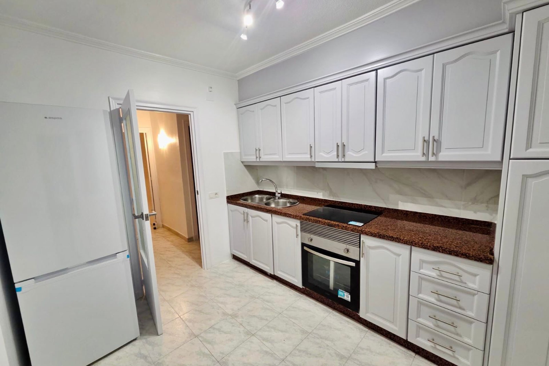 Resale - Apartment - Torrevieja