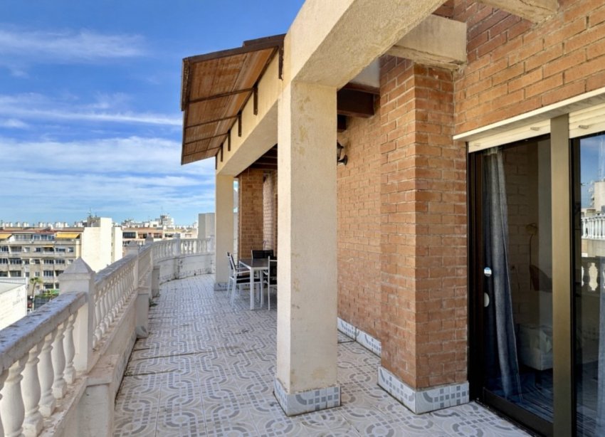 Resale - Apartment - Torrevieja