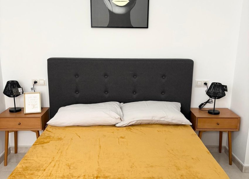 Resale - Apartment - Torrevieja