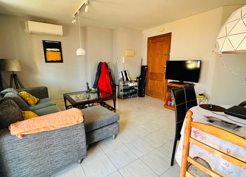 Resale - Apartment - Torrevieja