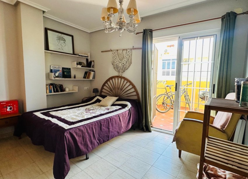Resale - Apartment - Torrevieja