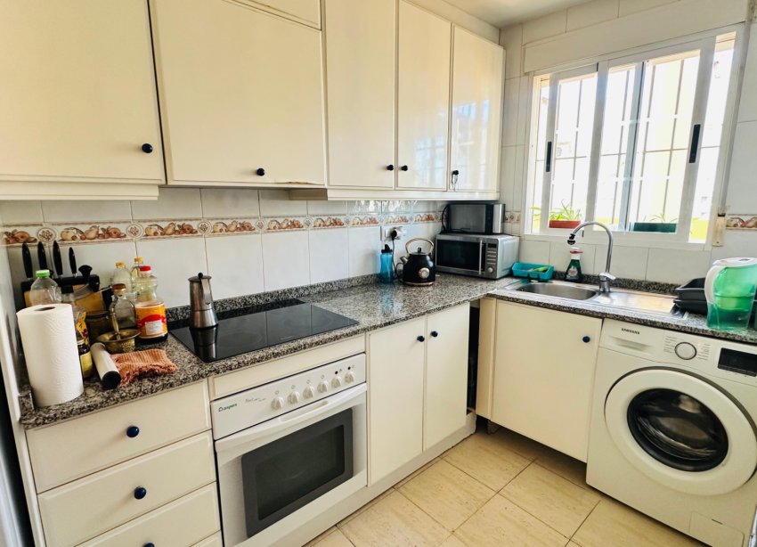 Resale - Apartment - Torrevieja