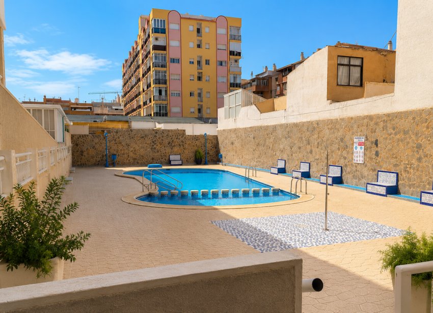 Resale - Apartment - Torrevieja