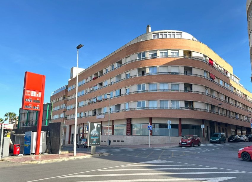Resale - Apartment - Torrevieja