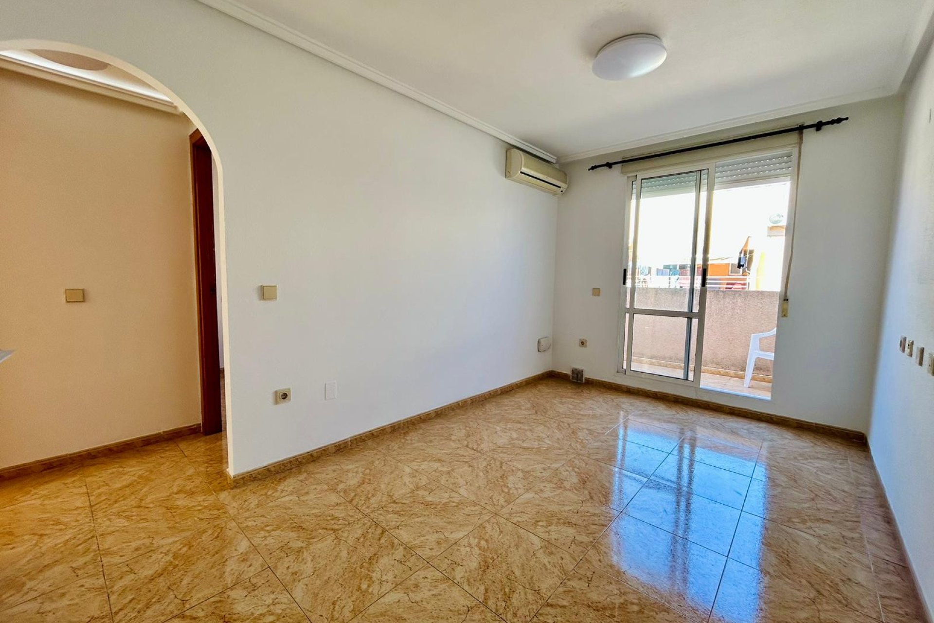 Resale - Apartment - Torrevieja