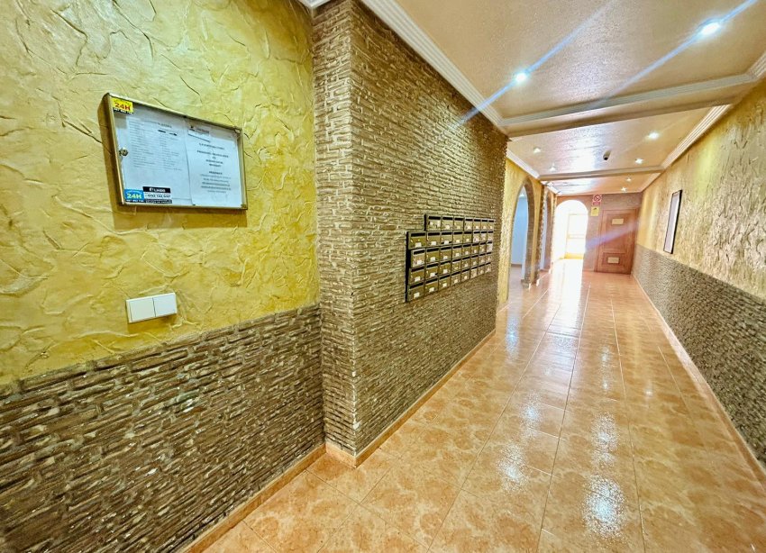 Resale - Apartment - Torrevieja