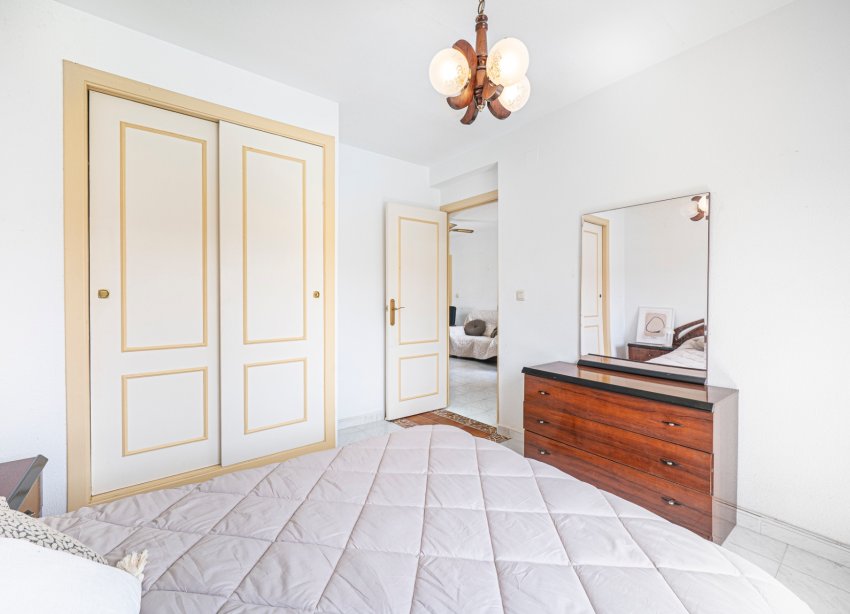 Resale - Apartment - Torrevieja