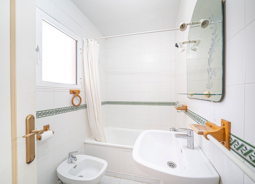 Resale - Apartment - Torrevieja