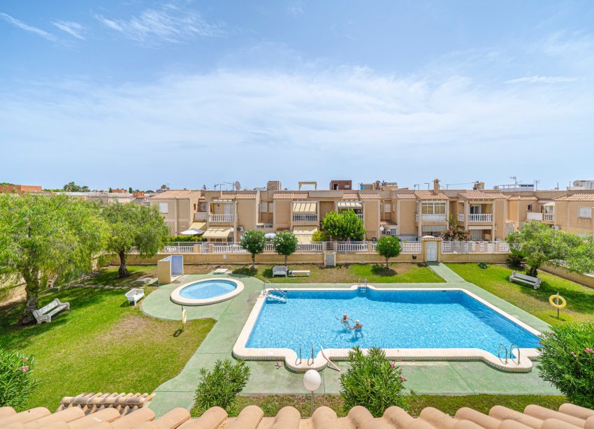 Resale - Apartment - Torrevieja