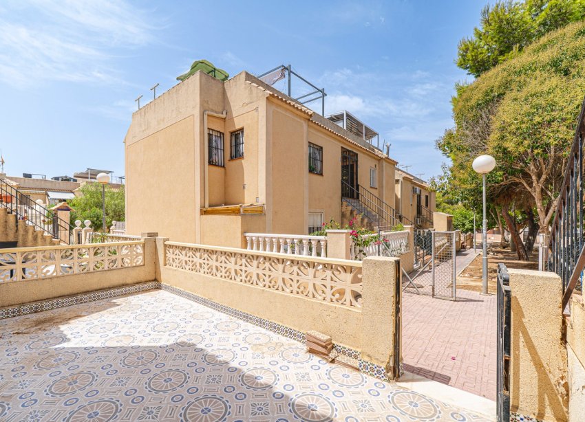 Resale - Apartment - Torrevieja