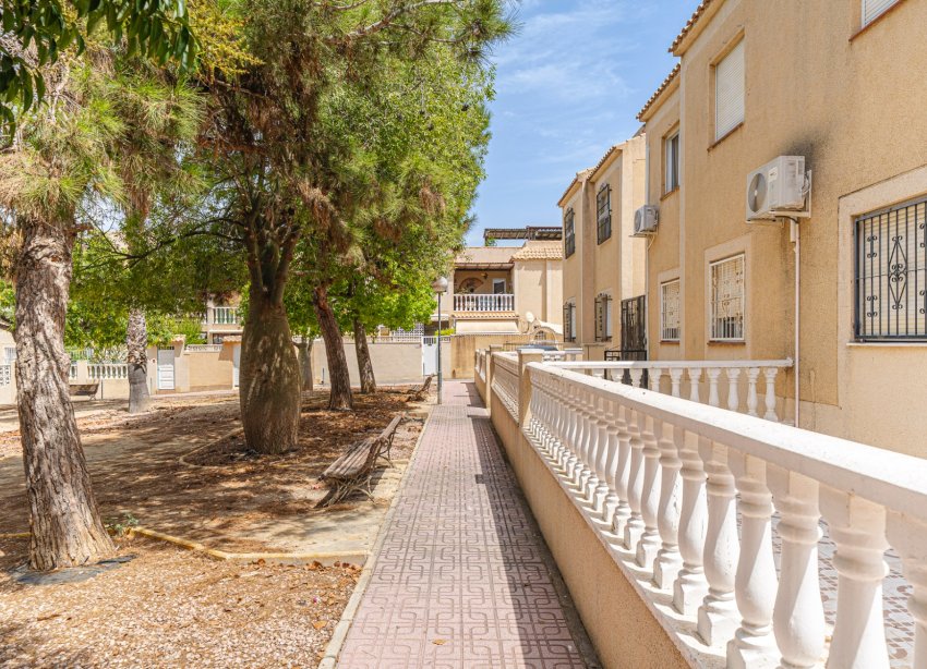Resale - Apartment - Torrevieja