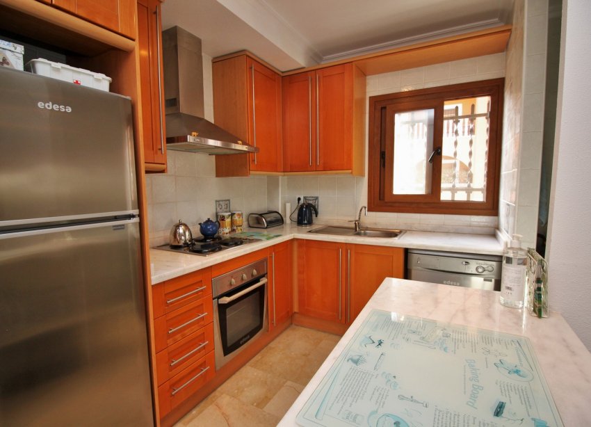 Resale - Apartment - Villamartin - PAU 8