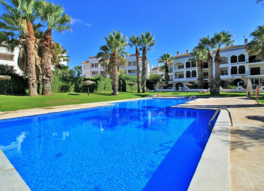 Resale - Apartment - Villamartin - Villamartín