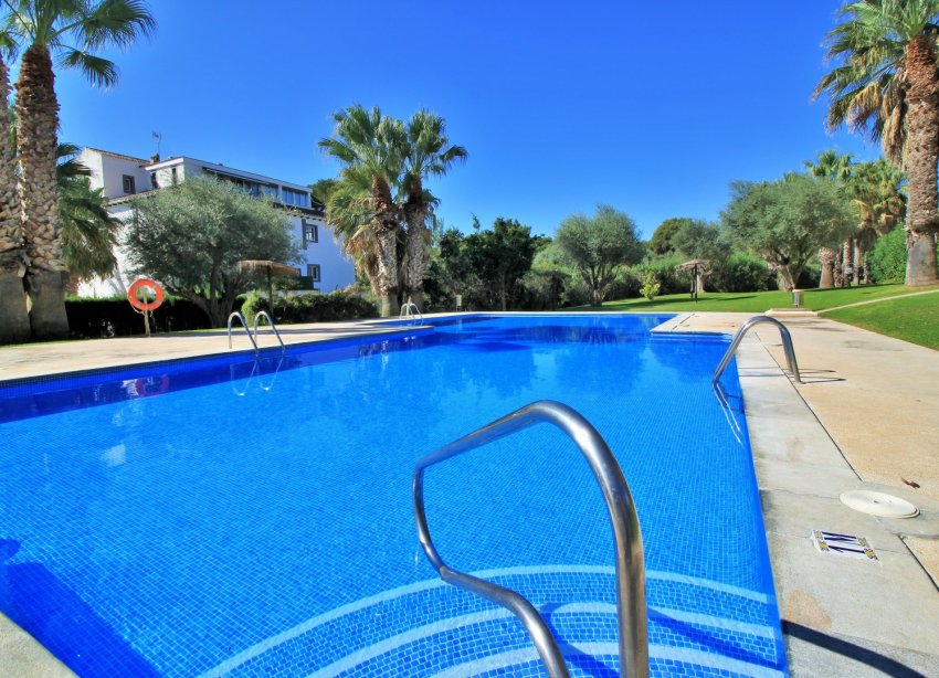 Resale - Apartment - Villamartin - Villamartín