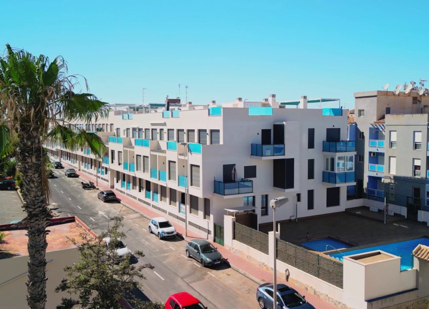 Resale - Apartments - Torrevieja