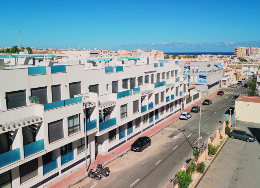 Resale - Apartments - Torrevieja