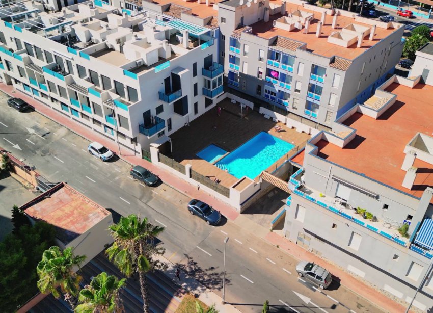 Resale - Apartments - Torrevieja