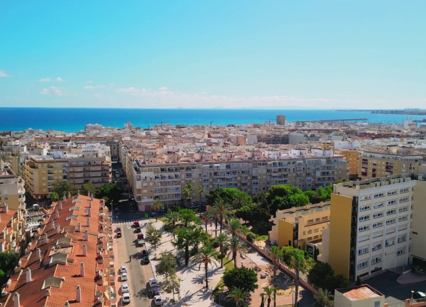 Resale - Apartments - Torrevieja