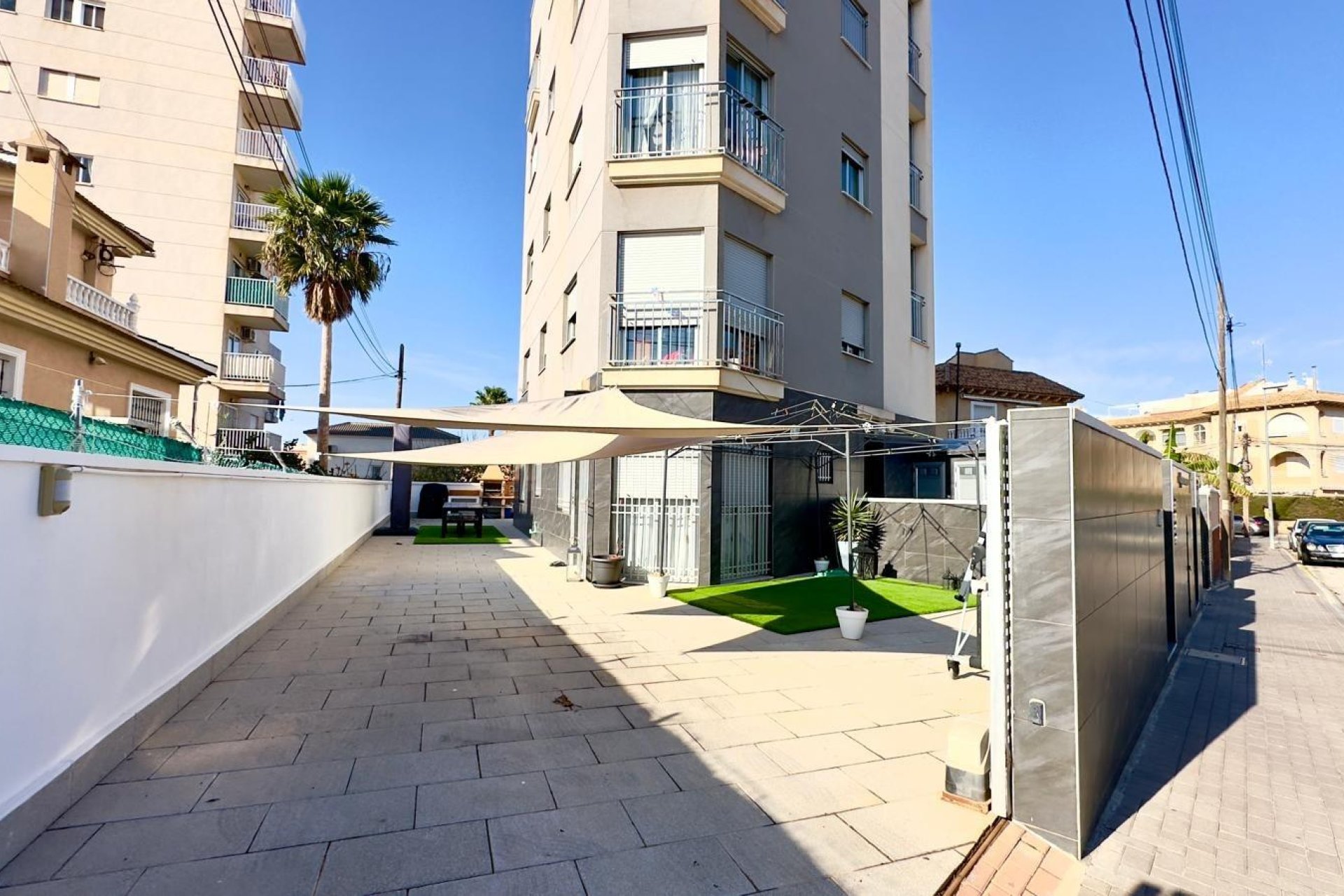 Resale - Building - Torrevieja - Playa del Cura