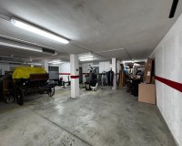 Resale - Building - Torrevieja - Playa del Cura