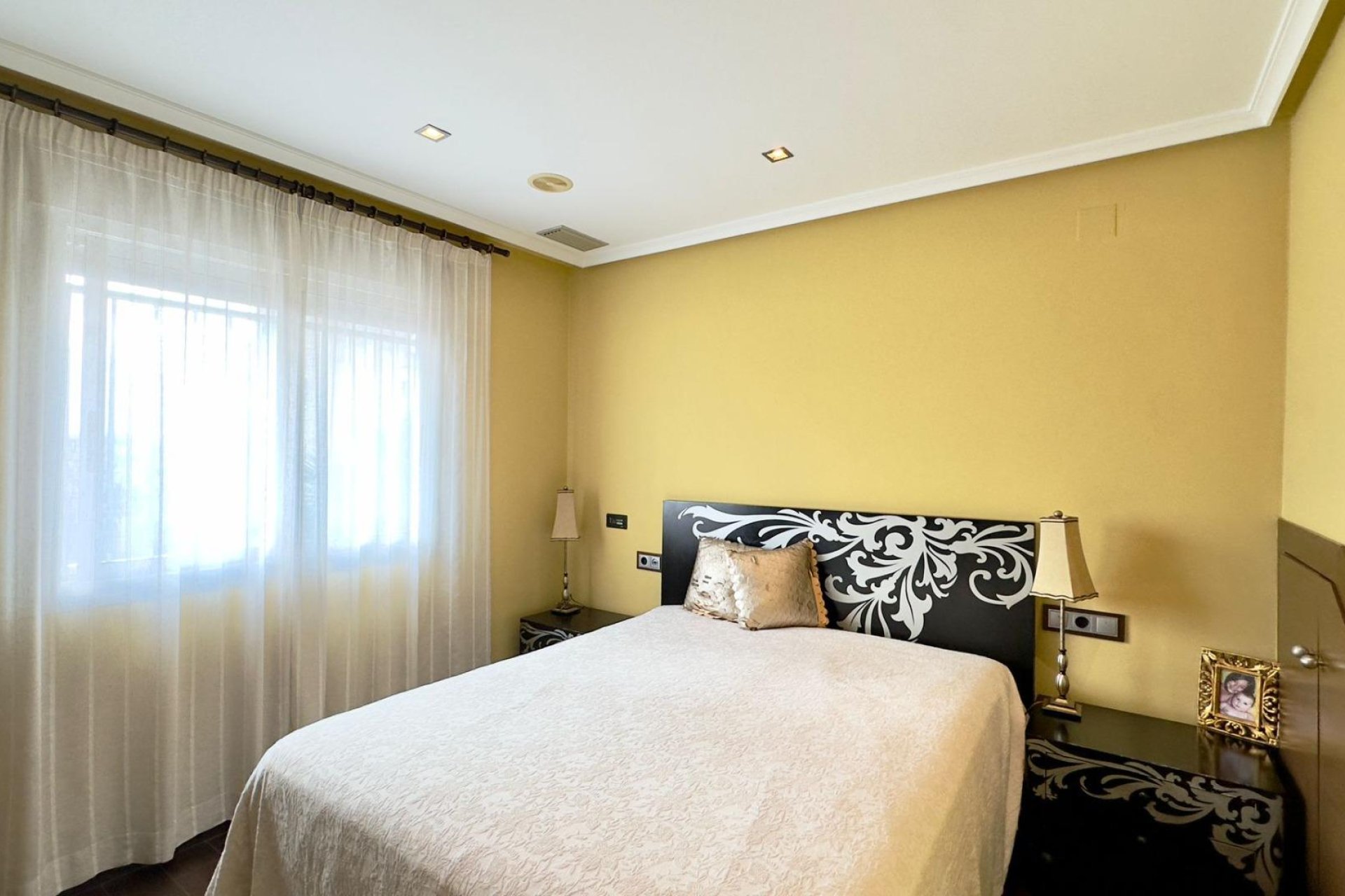 Resale - Building - Torrevieja - Playa del Cura
