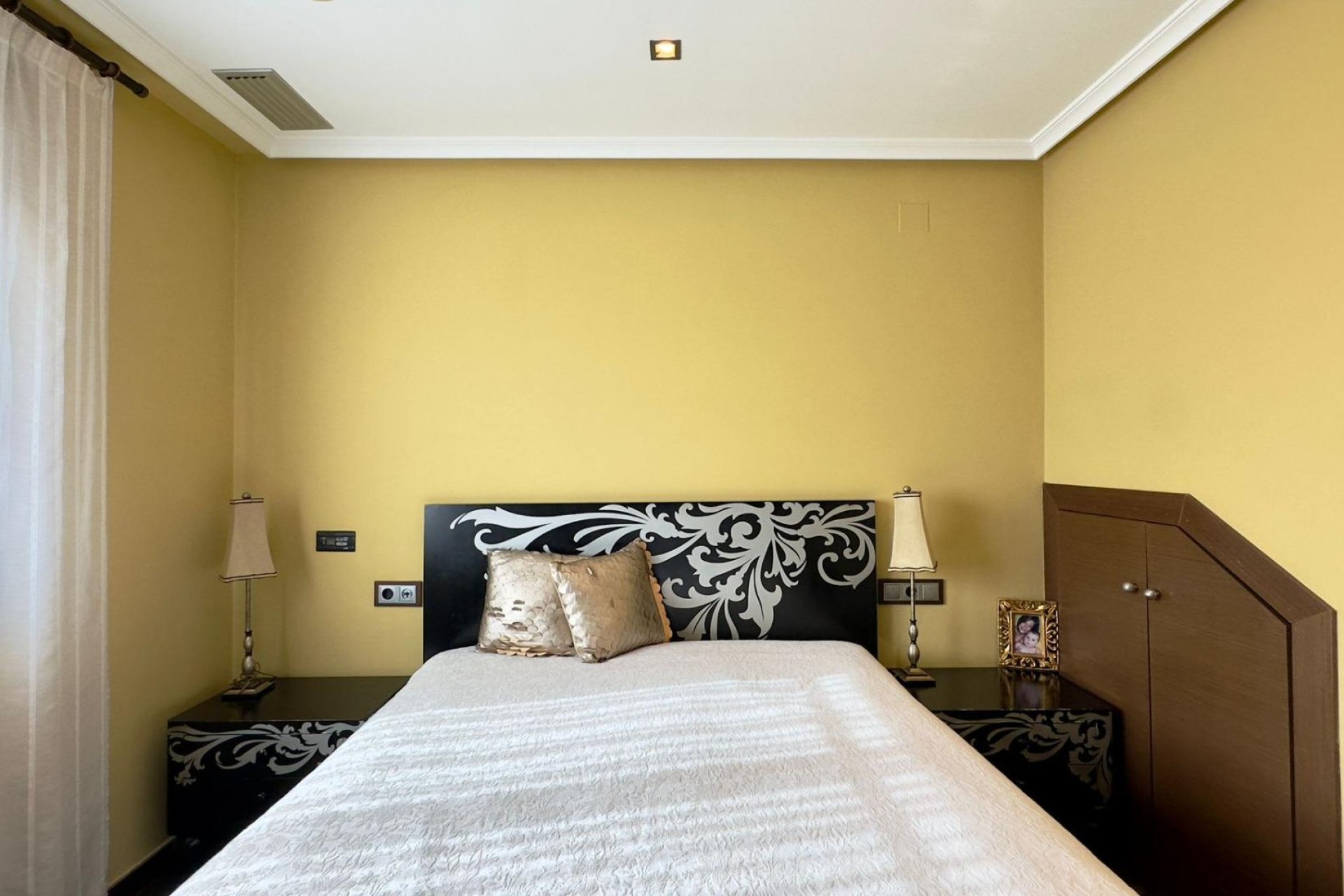 Resale - Building - Torrevieja - Playa del Cura