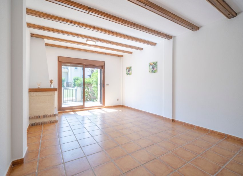 Resale - Bungalow - Algorfa