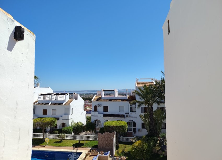 Resale - Bungalow - Ciudad Quesada