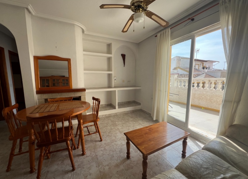 Resale - Bungalow - Guardamar del Segura - El Edén - Los Estaños