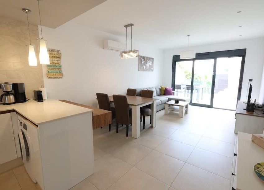 Resale - Bungalow - Guardamar del Segura - El Raso
