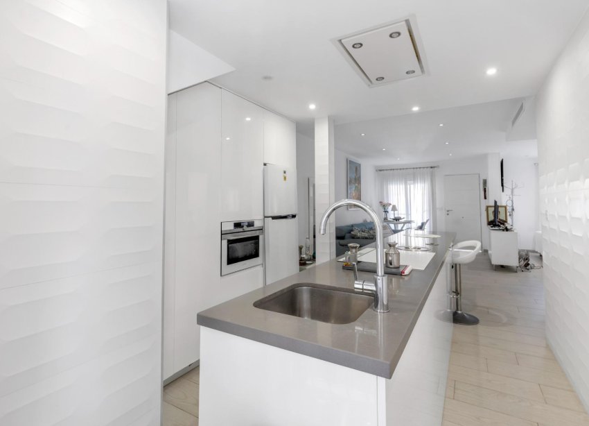 Resale - Bungalow - Guardamar del Segura - Urbanizaciones