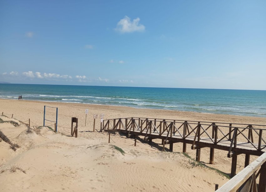 Resale - Bungalow - Guardamar del Segura - Urbanizaciones